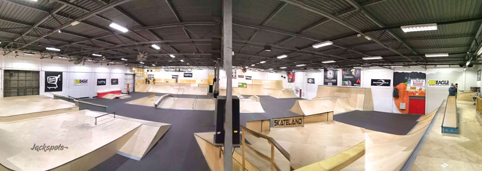 Skateland Skatepark, Rotterdam, Netherlands, Skate, BMX, Inline, Scooter