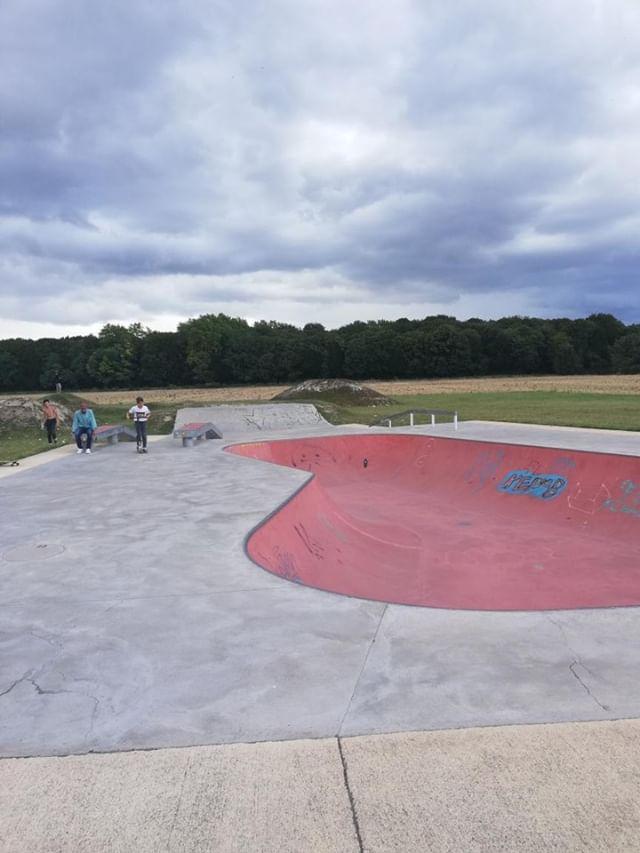 Beaumont en V ron skatepark Beaumont en V ron France