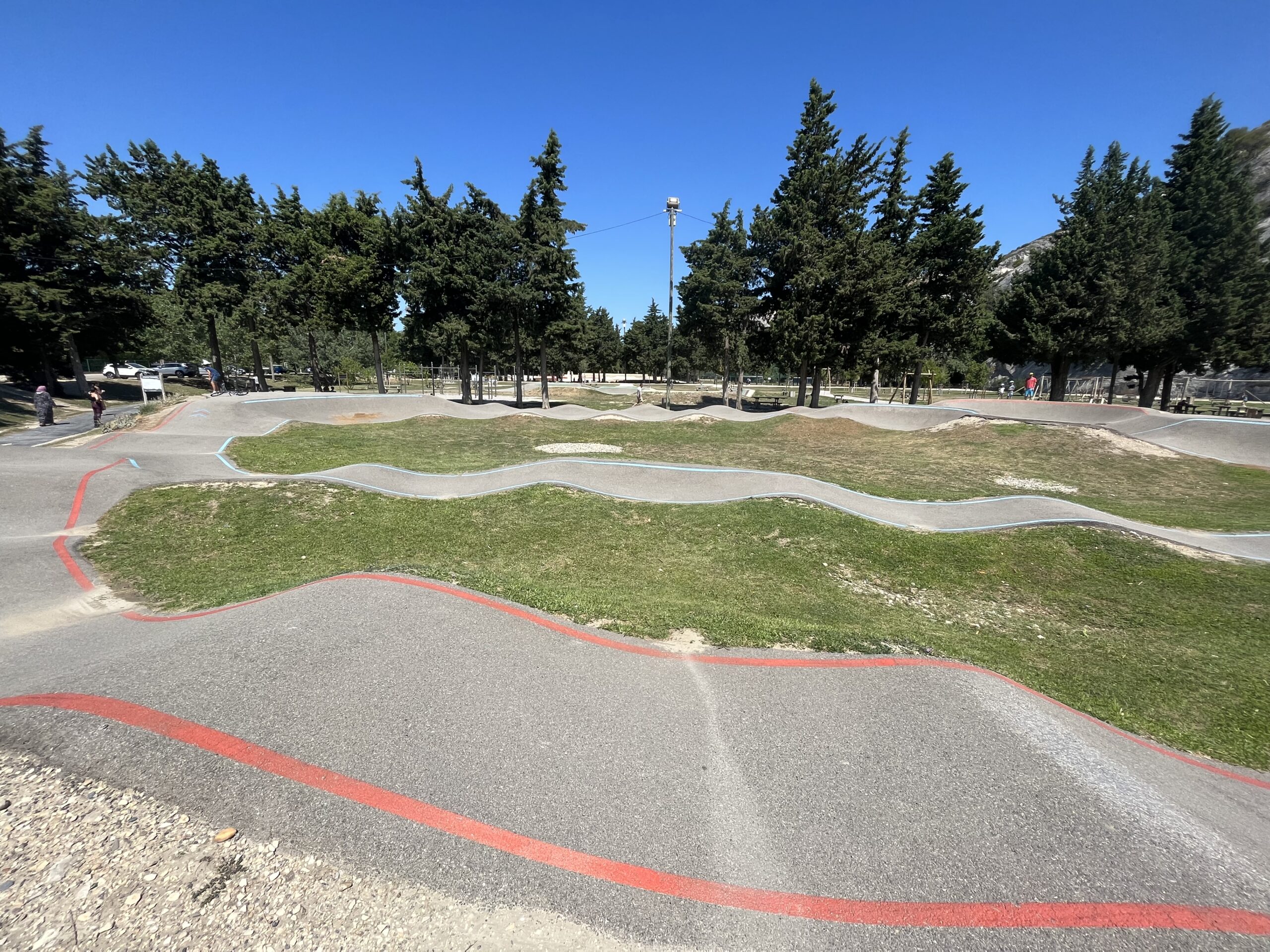 All you need to ride, Cavaillon pumptrack, France