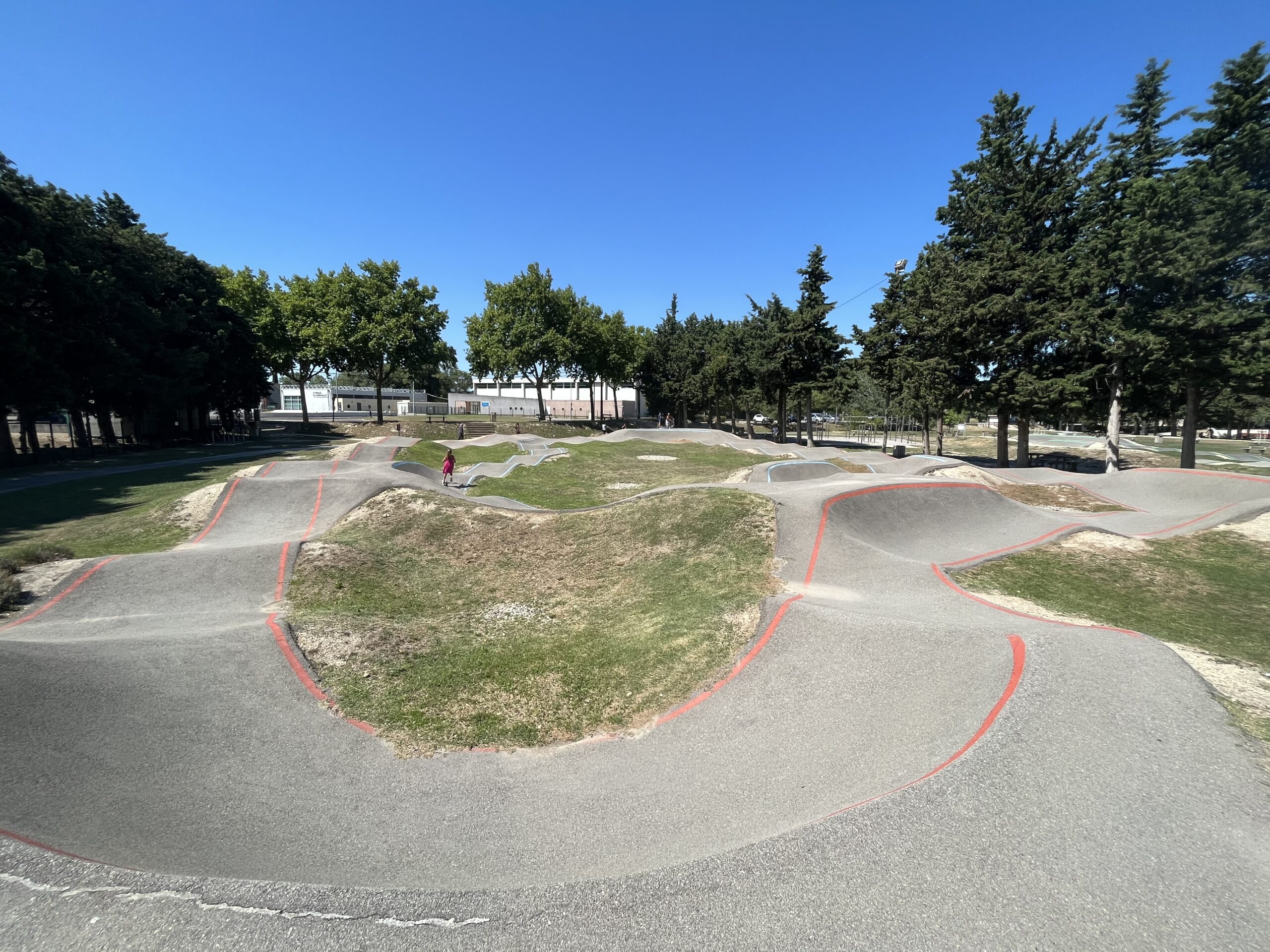 All you need to ride, Cavaillon pumptrack, France